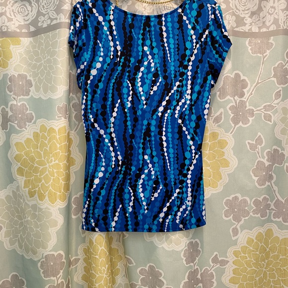 Top with chains - Picture 2 of 3